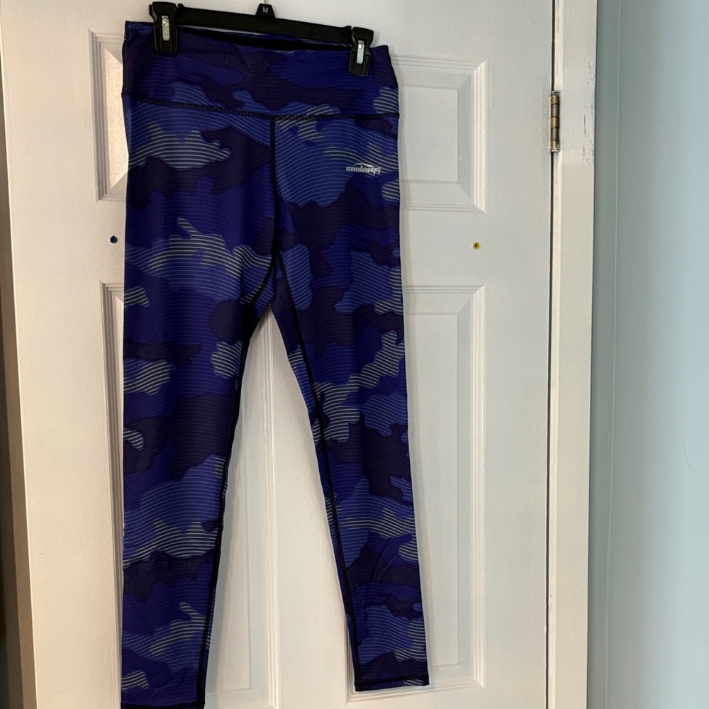 Purple Camouflage Leggings